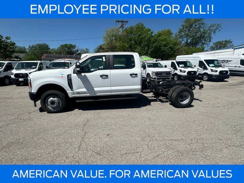 New 2025 Ford F350 XL AWD/4WD image 3