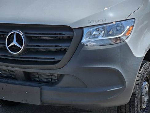 New 2024 Mercedes-Benz Sprinter 3500 image 9