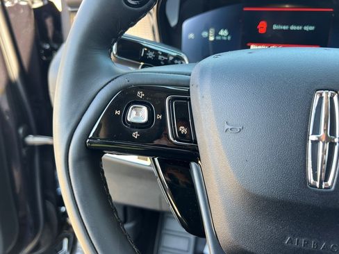 New 2026 Lincoln Corsair Reserve w/ Jet Appearance Package image 21