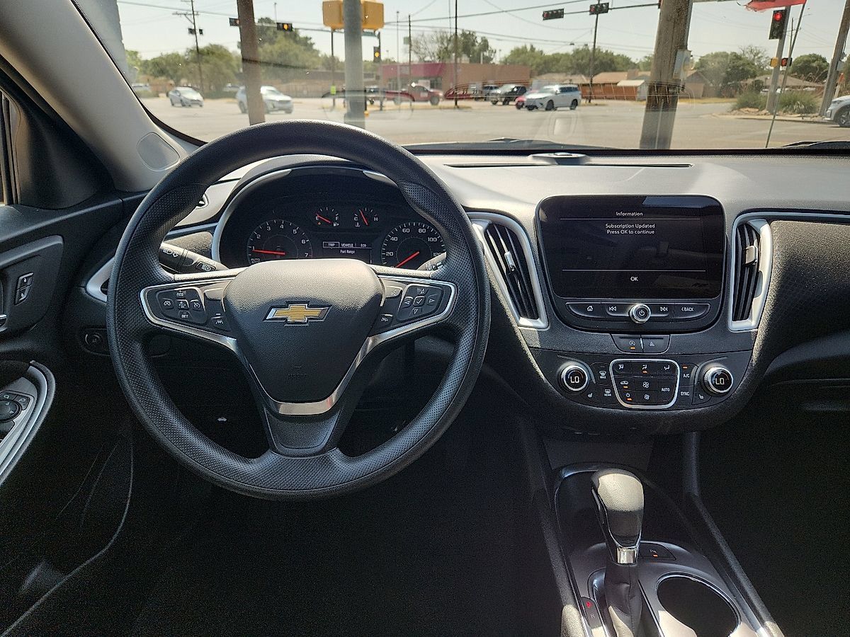 Used 2024 Chevrolet Malibu LT FWD image 7
