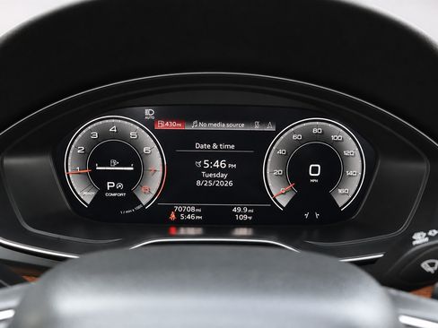 Used 2022 Audi Q5 2.0T Premium Plus AWD/4WD image 29