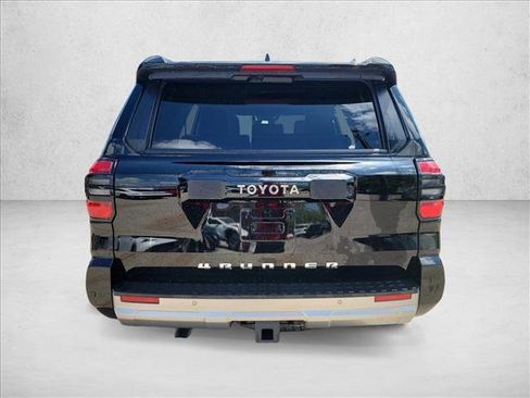 Used 2025 Toyota 4Runner Limited image 6