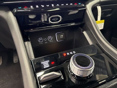New 2026 Jeep Grand Cherokee Limited AWD/4WD image 22