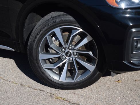 Used 2021 Audi Q5 Premium Plus image 31