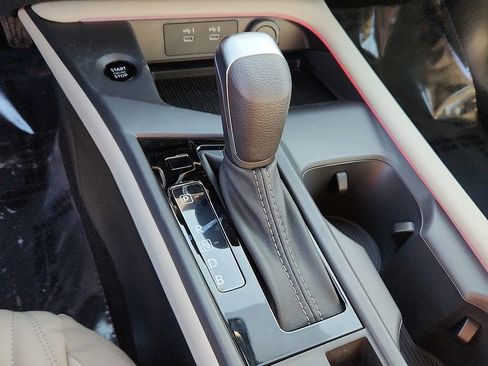New 2026 Nissan Sentra SL w/ Floor Mat Package FWD image 7