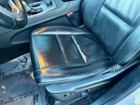 Used 2018 Jeep Grand Cherokee Limited image 19