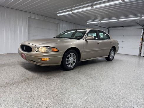 Used 2005 Buick Le Sabre Limited w/ Celebration Edition Package FWD image 3