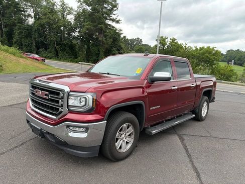 Used 2017 GMC Sierra 1500 SLE w/ SLE Value Package RWD image 4