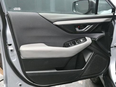 Used 2023 Subaru Outback Premium image 16