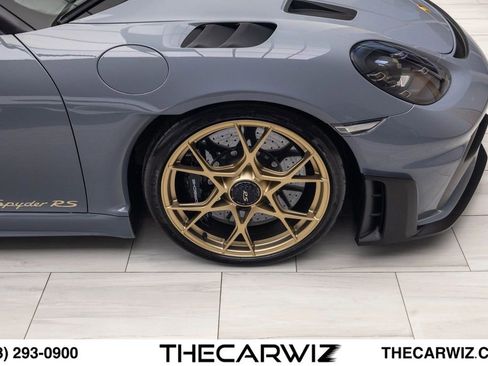 Used 2024 Porsche 718 Boxster Spyder RS RWD image 29