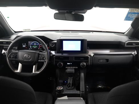 Used 2025 Toyota 4Runner SR5 image 13