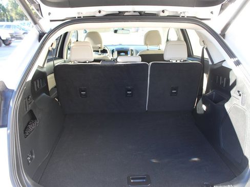 Used 2018 Ford Edge Titanium w/ Technology Package image 15