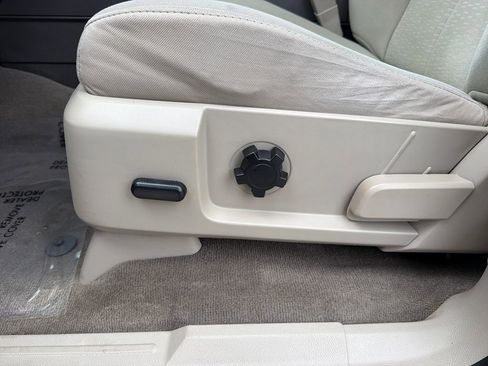 Used 2012 Ford Expedition EL XLT RWD image 15