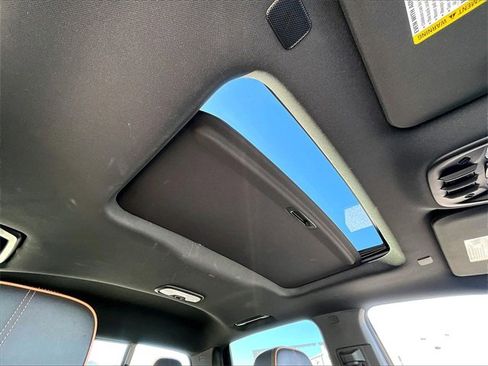 Used 2023 GMC Canyon AT4 w/ AT4 Premium Package image 21