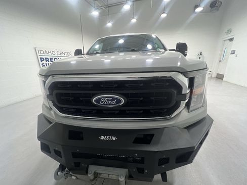 Used 2023 Ford F150 XLT w/ Trailer Tow Package AWD/4WD image 3