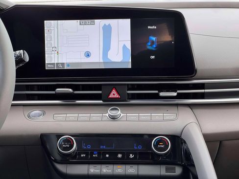 New 2026 Hyundai Elantra Sport image 19