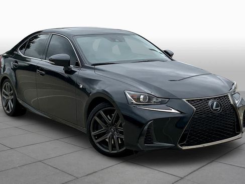 Used 2020 Lexus IS 300 F Sport w/ F Sport Package RWD image 3