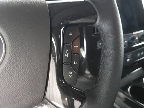 Used 2026 Chevrolet Express 2500 Extended w/ Driver Convenience Package RWD image 12