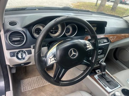Used 2013 Mercedes-Benz C 300 4MATIC Sedan image 13