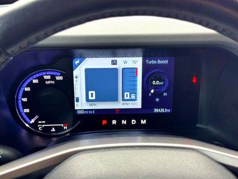 Used 2021 Ford Bronco Black Diamond image 25