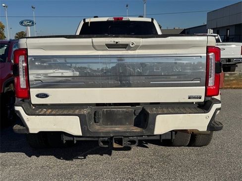 Used 2024 Ford F350 Platinum w/ FX4 Off-Road Package image 3