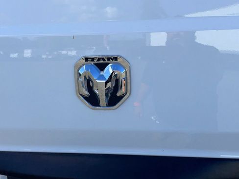 Used 2025 RAM ProMaster 2500 w/ Convenience Group FWD image 46