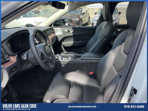 Used 2024 Volvo XC60 B5 Ultimate w/ Protection Package Premier AWD/4WD image 14
