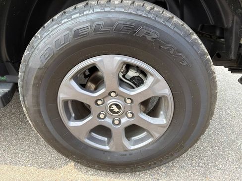 Used 2023 Ford Bronco Big Bend AWD/4WD image 9