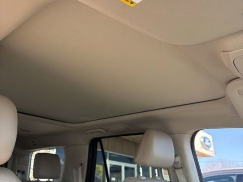 Used 2024 Ford Expedition Limited image 21