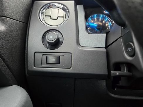 Used 2013 Ford F150 XLT w/ XTR Pkg image 20
