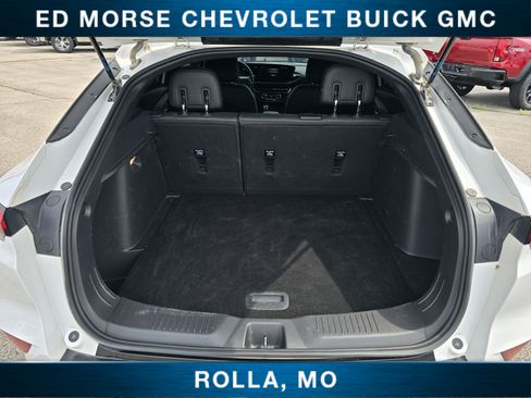 Certified 2025 Buick Envista Sport Touring FWD image 26