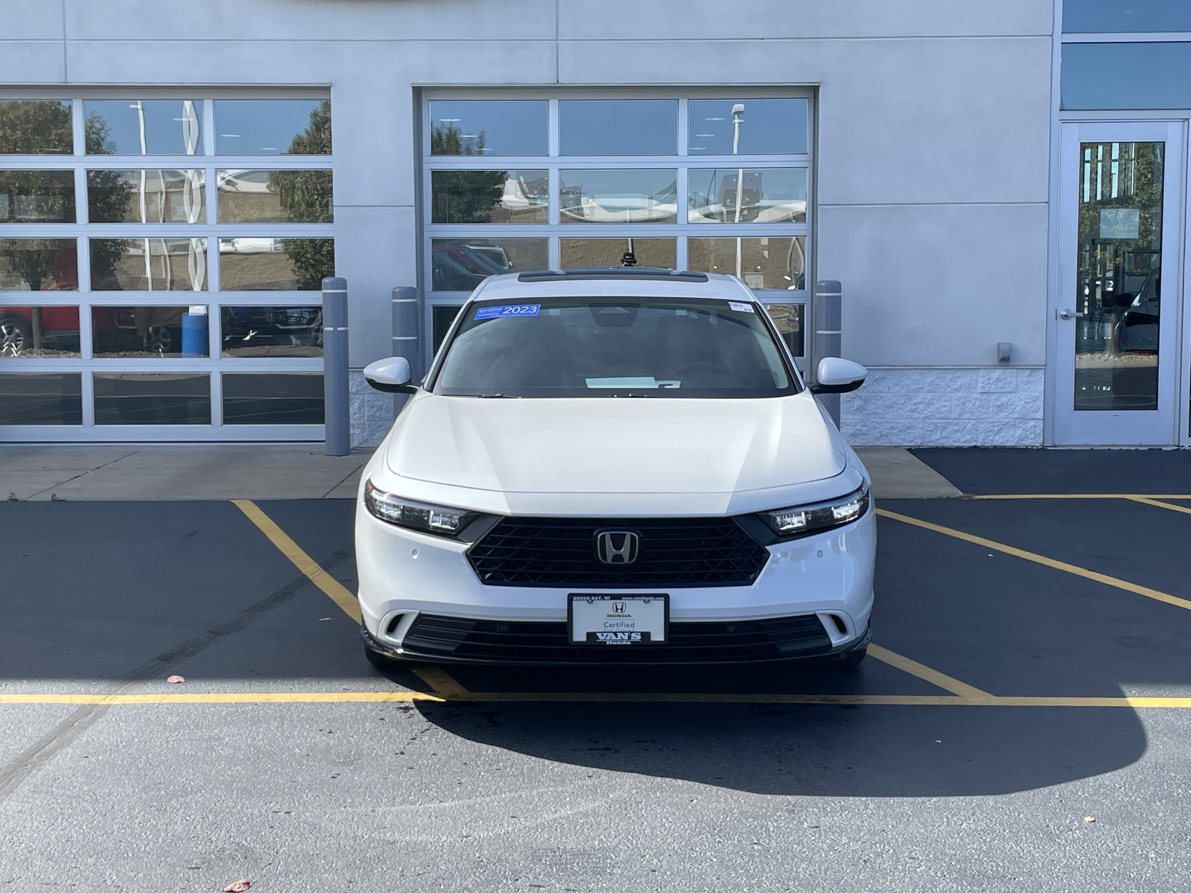 Certified 2023 Honda Accord EX-L image 1