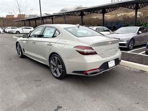 Used 2025 Genesis G70 3.3T Advanced w/ Sport Prestige Package image 9