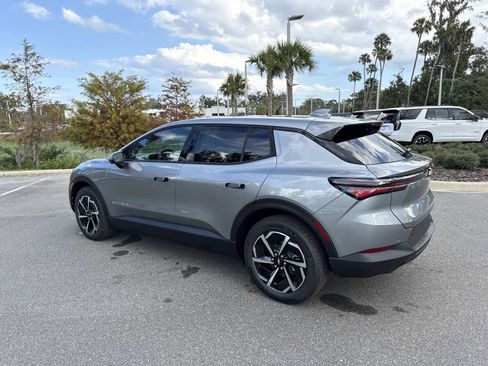 New 2026 Chevrolet Equinox EV LT image 5