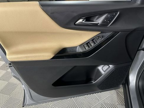 New 2026 Chevrolet Equinox ACTIV w/ Convenience Package III FWD image 23