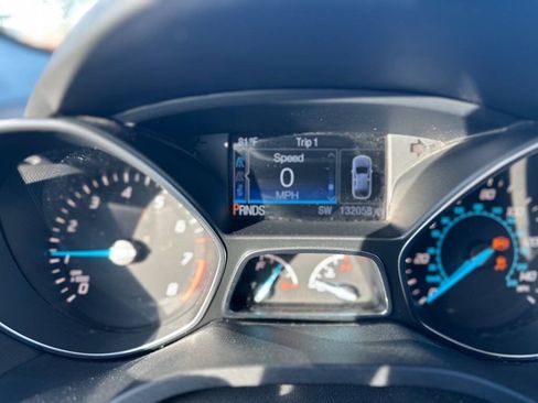 Used 2014 Ford Escape Titanium w/ Equipment Group 401A AWD/4WD image 15