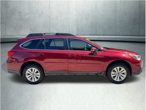 Used 2016 Subaru Outback 2.5i Premium AWD/4WD image 8
