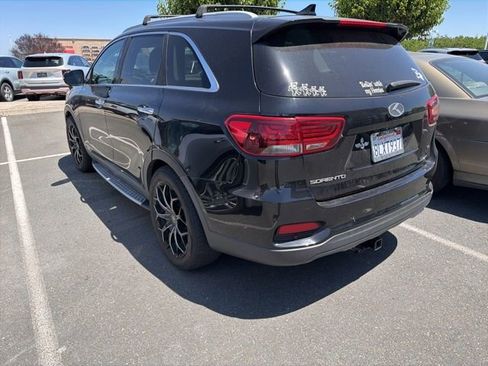 Used 2019 Kia Sorento AWD V6 w/ LX V6 Convenience Package image 11