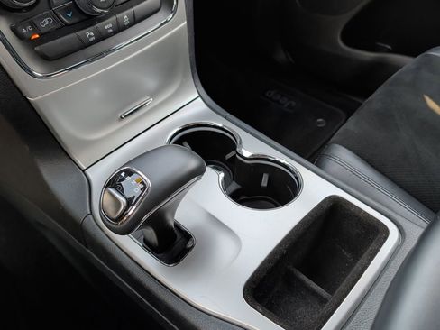 Used 2015 Jeep Grand Cherokee Altitude AWD/4WD image 19