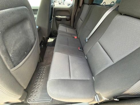 Used 2011 Chevrolet Silverado 1500 LT w/ Regional Value Package RWD image 12