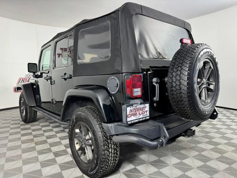 Used 2018 Jeep Wrangler Unlimited Sport image 23