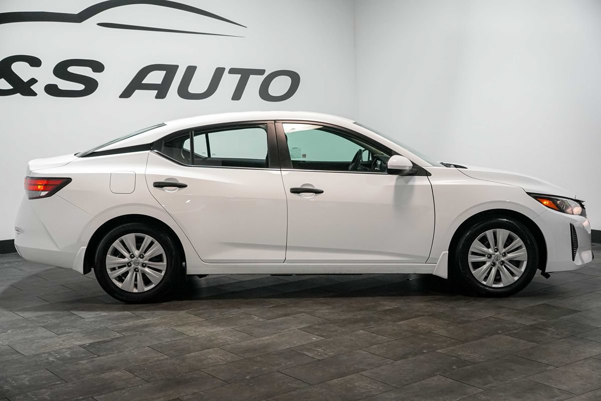 Used 2025 Nissan Sentra S FWD image 8