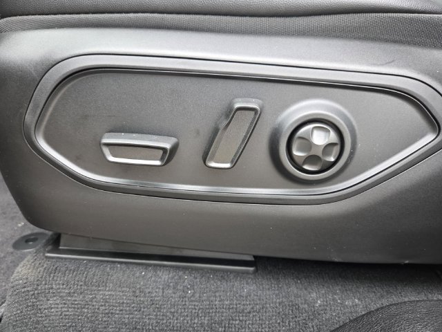New 2026 Jeep Grand Cherokee L Limited AWD/4WD image 22
