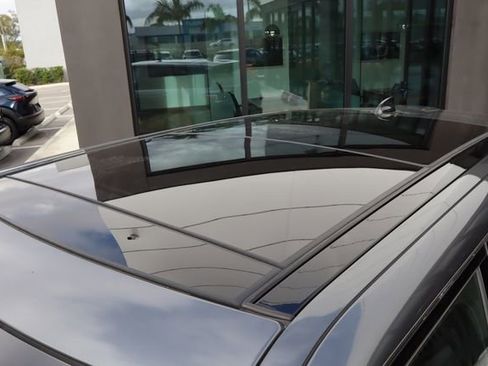 Used 2017 Land Rover Range Rover Sport image 20