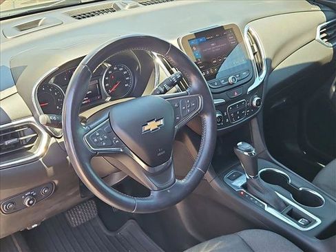 Used 2020 Chevrolet Equinox LT FWD image 14