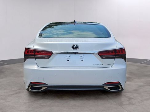 Used 2023 Lexus LS 500 AWD w/ Interior Upgrade Package image 5