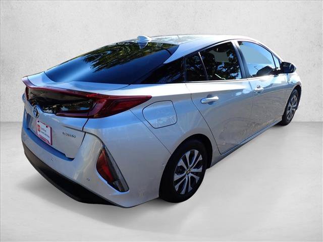 Certified 2022 Toyota Prius Prime Limited FWD image 4