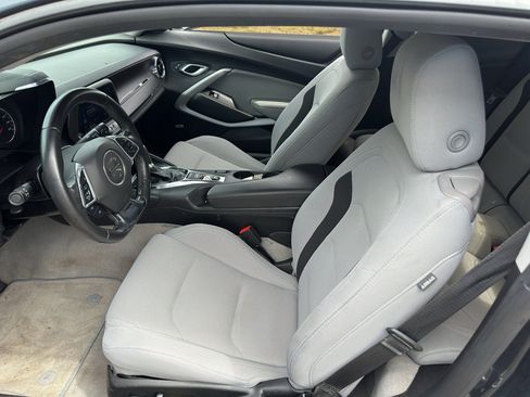 Used 2022 Chevrolet Camaro LT w/ Technology Package RWD image 12