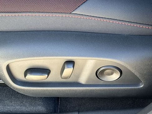 New 2026 Chevrolet Equinox RS FWD image 23