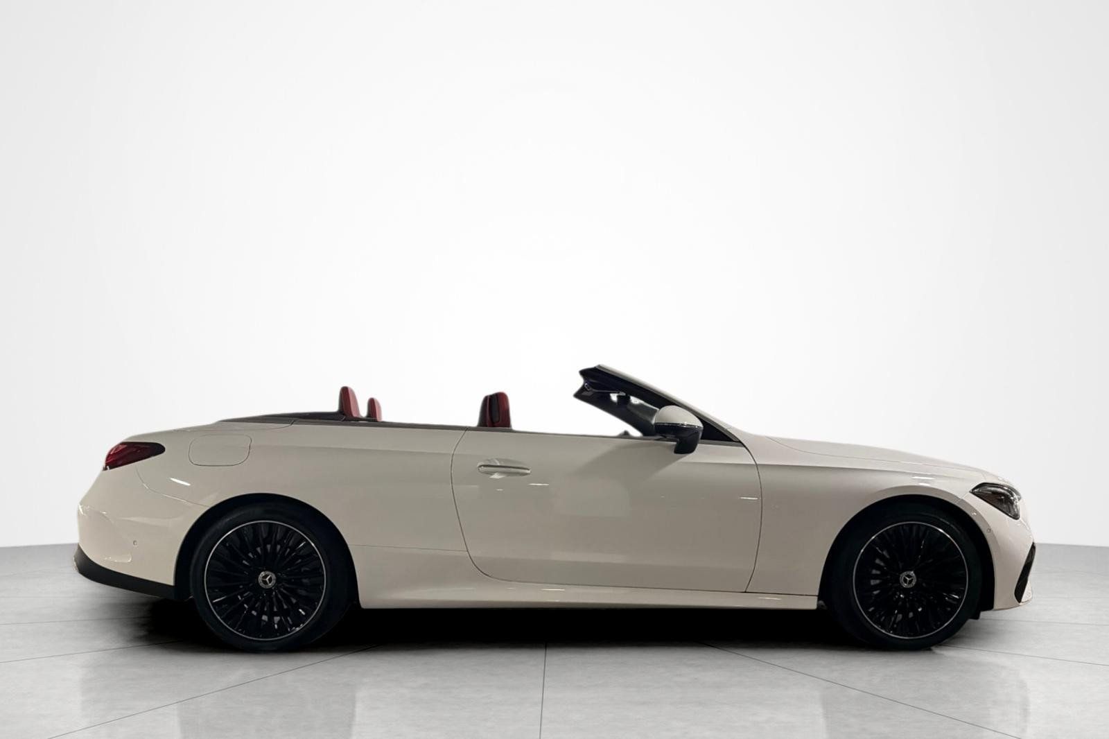 New 2027 Mercedes-Benz CLE 300 4MATIC Cabriolet image 6